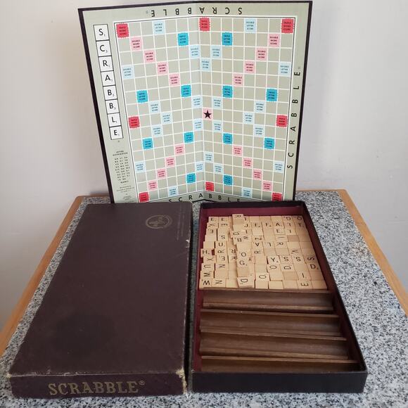 VTG 1953 Scrabble Game Selchow And Righter All 100 Tiles Rare Dark Wood Holders - Picture 1 of 14